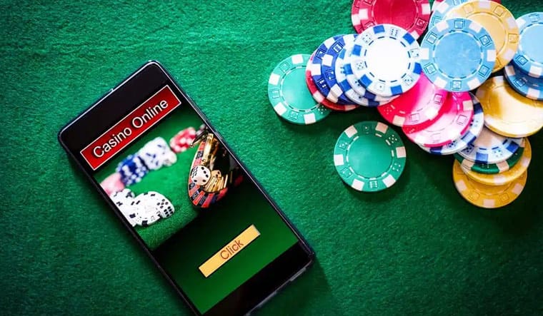 The Pros and Cons of Playing at Online Casinos vs. Land-Based Casinos 9 The Pros and Cons of Playing at Online Casinos vs. Land-Based Casinos 9