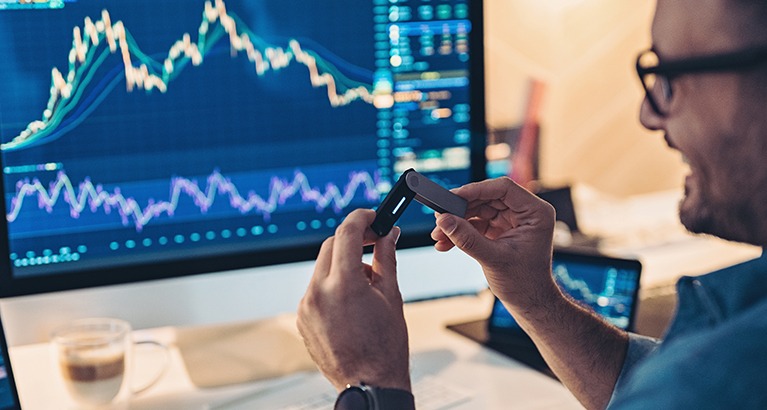 Revolutionizing Finance The Rise of Crypto Trading Mobile App Revolutionizing Finance The Rise of Crypto Trading Mobile App